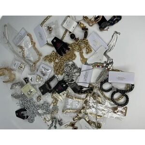 Paparazzi, Princess and several crystal pieces, 2.15 Lb weight, Most NWT, pretty